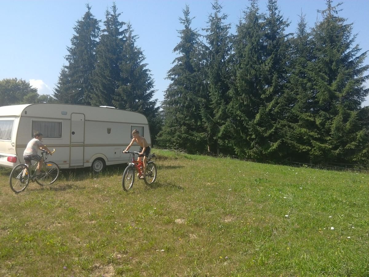 Кемпинги Camping Nad Karpatamy Hrobyshche-36