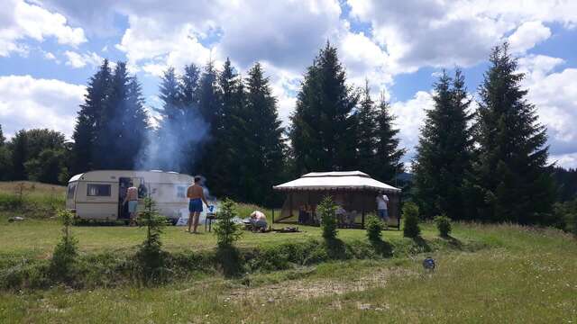 Кемпинги Camping Nad Karpatamy Hrobyshche-6
